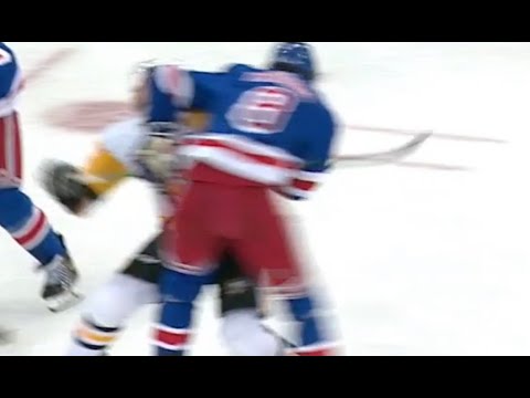 HEADSHOT on PENGUINS Sidney Crosby By RANGERS Trouba